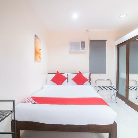 Oyo 199 Solange Apartelle Davao City 외부 사진