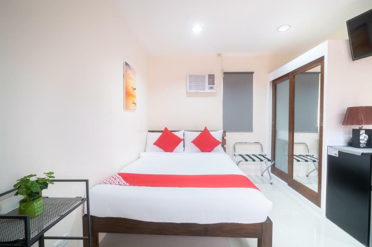 Oyo 199 Solange Apartelle Davao City 외부 사진