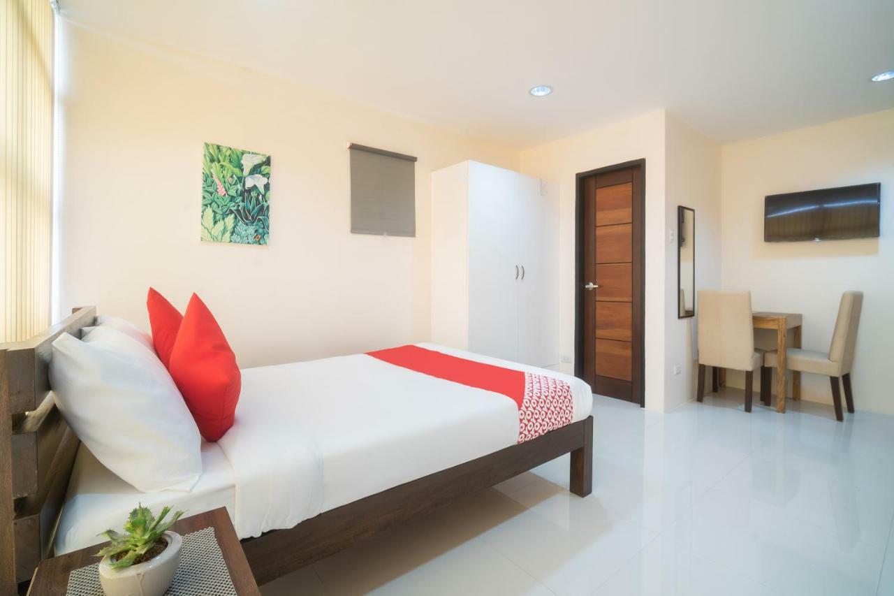 Oyo 199 Solange Apartelle Davao City 외부 사진