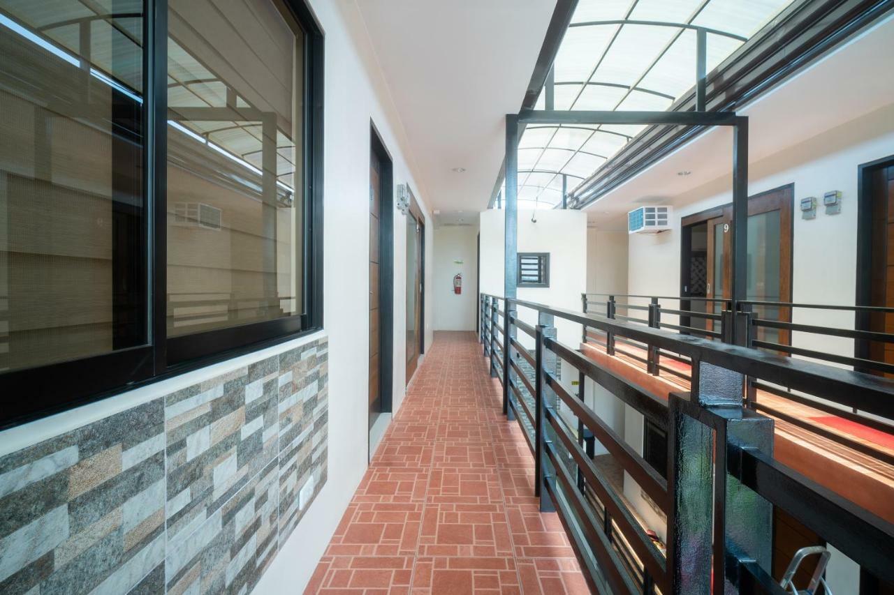 Oyo 199 Solange Apartelle Davao City 외부 사진