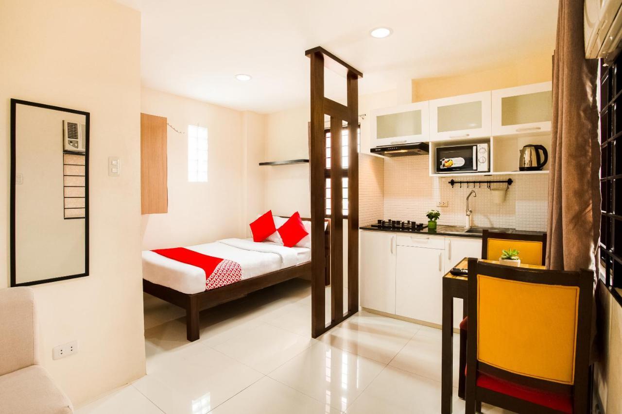 Oyo 199 Solange Apartelle Davao City 외부 사진